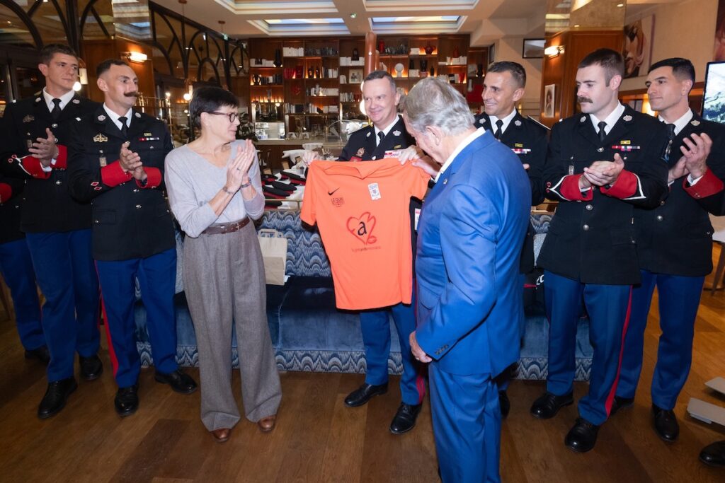 la Princesse Stéphanie et les Carabiniers