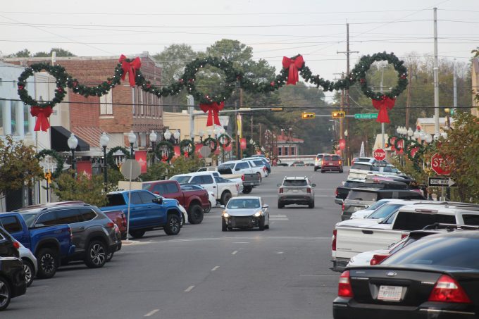 Holiday spending helps maintain thriving local economy, officials say