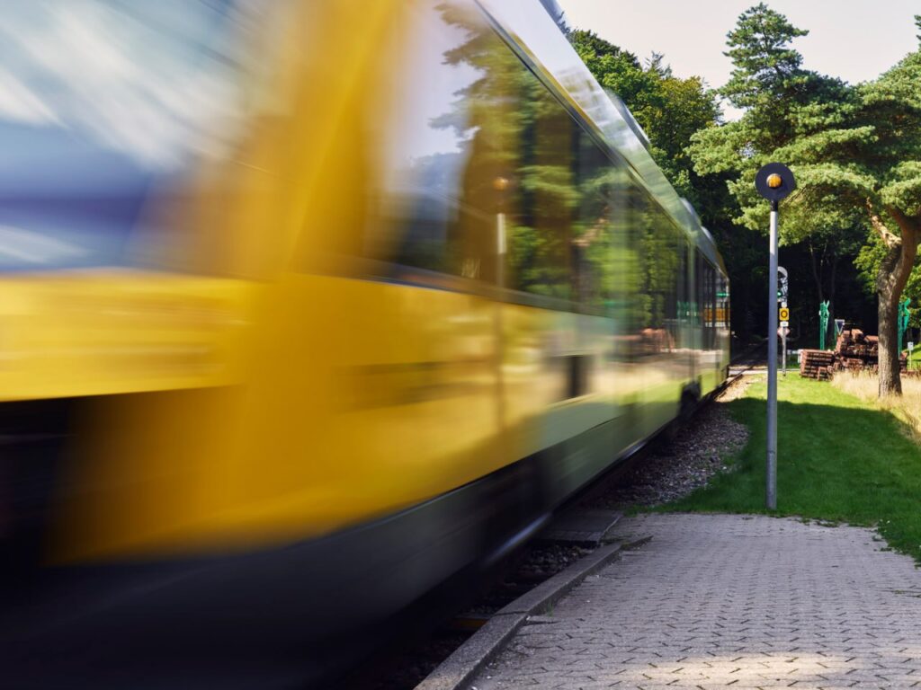 A Lokaltog train