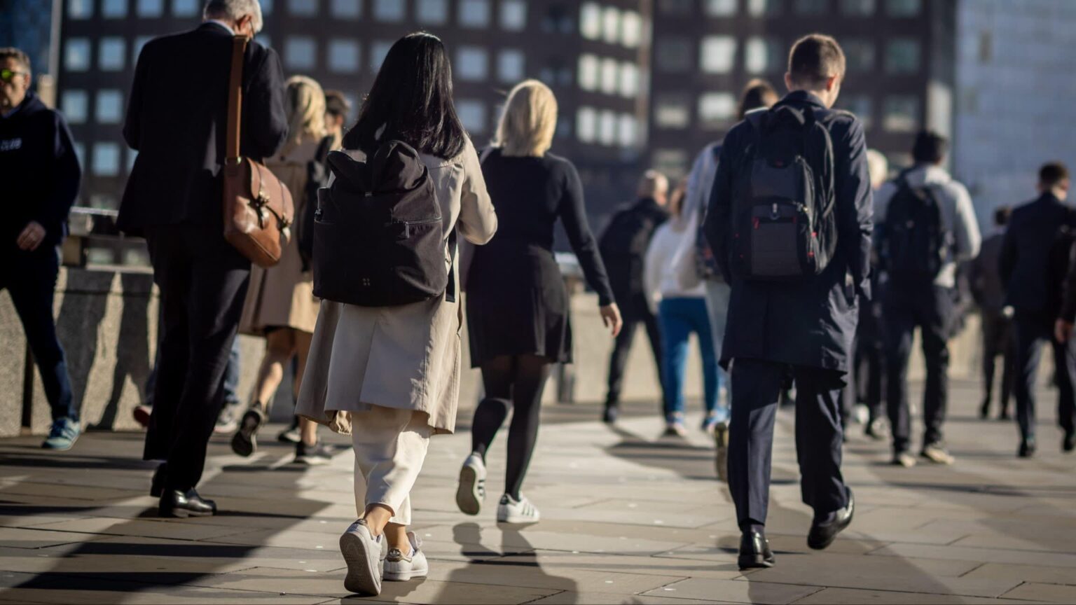 City bosses warn on pay as minimum wage closes in on graduate salaries