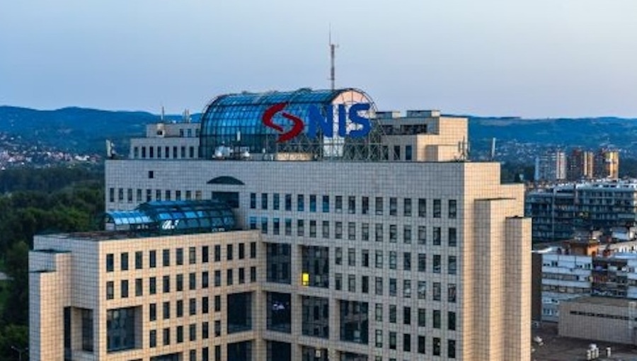bne IntelliNews - Russia agrees to sell stake in Serbian oil firm NIS