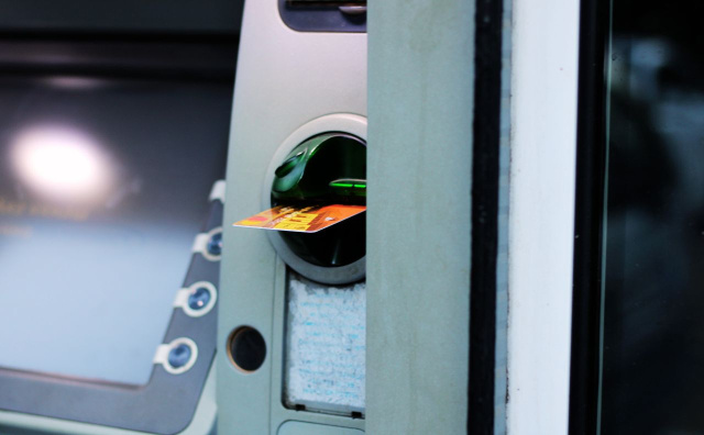 Bulgaria: Important! Bulgaria’s ATMs to Pause for Hours on New Year’s Eve During Euro Switch