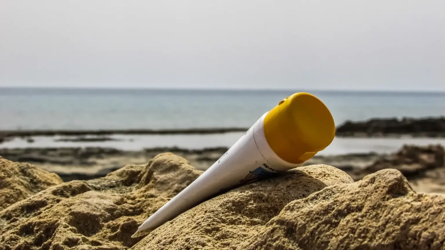 In Spain, drones are used to protect the sea: they detect sunscreen pollution and help manage beaches