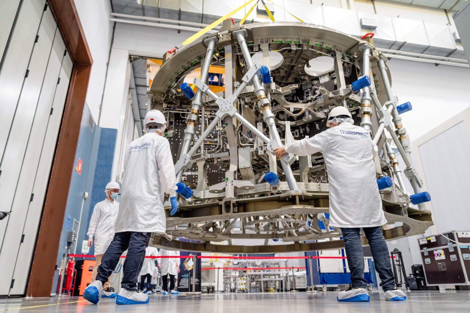 European Service Module-4 backbone structure