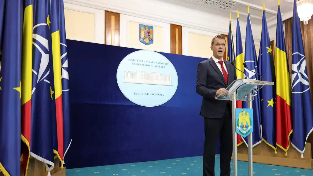Romanian Defense Minister to Explain US Troop Reduction in Parliament