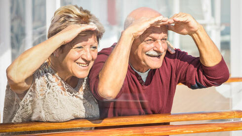 Why women outlive men — and why Israelis live longer than most