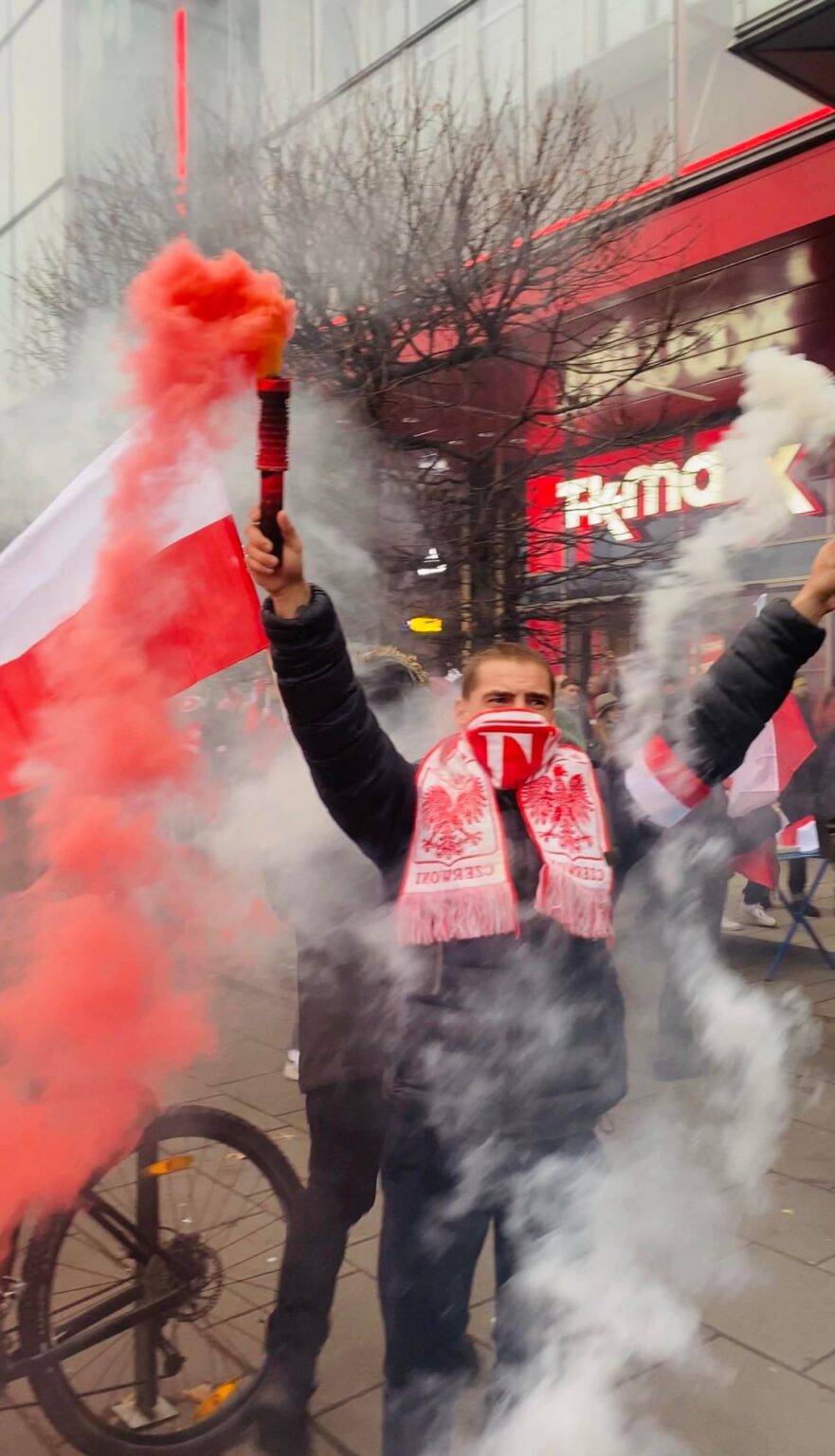 Warsaw streets on Independence Day 🇵🇱