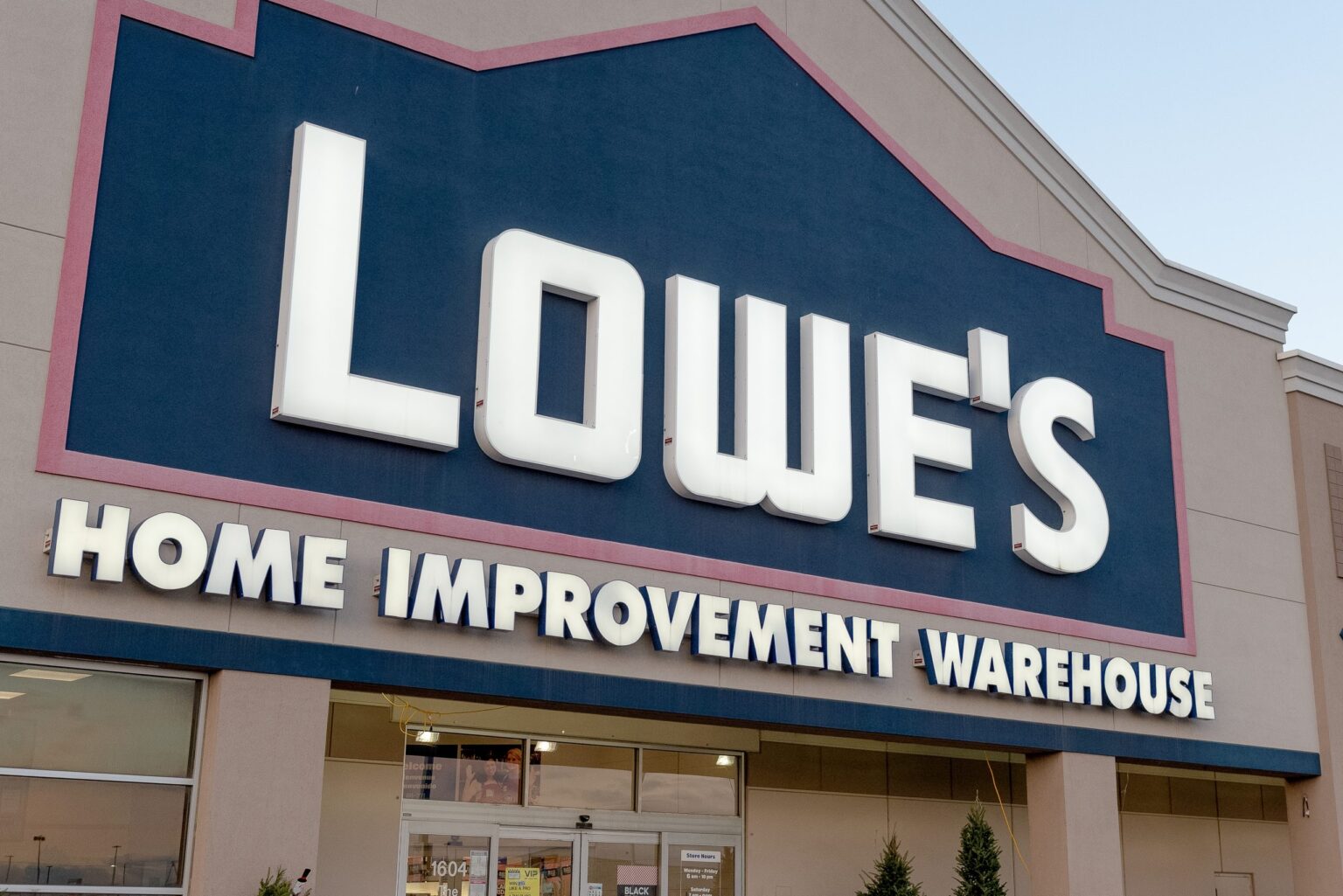 Lowe's to Pay $12.5M to Settle Environmental Rules Violations