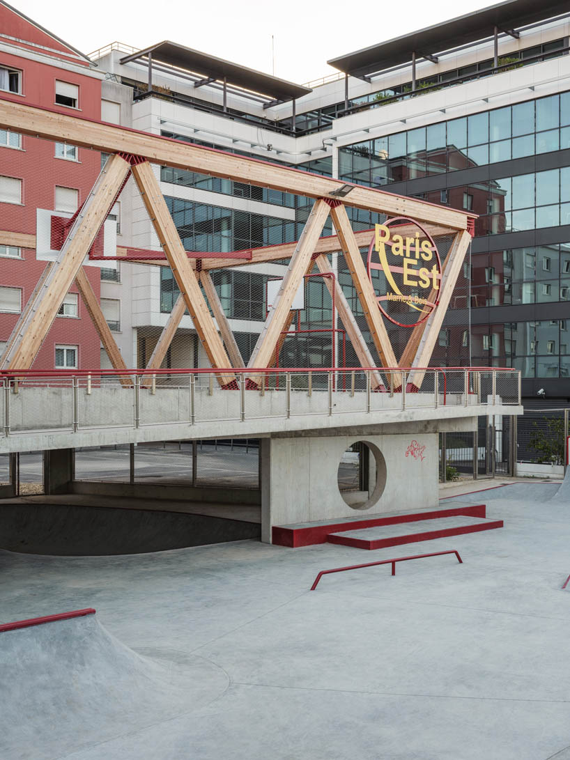 skate park and streetball court alice milliat vincennes france 11