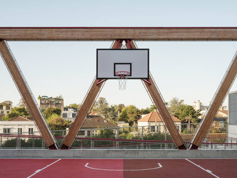 skate park and streetball court alice milliat vincennes france 2
