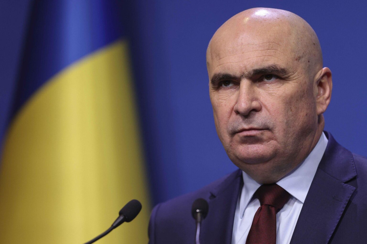 After raising taxes, Ilie Bolojan cuts salaries. All ministries, forced to cut salaries or lay people off. Or raise taxes again!