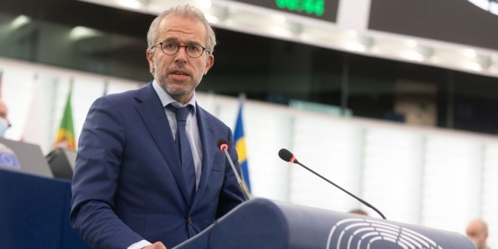MEP on Kosovo-Serbia issue: European Union has had an unbalanced approach