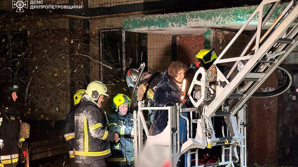 4 killed in Ukraine by Russian attacks