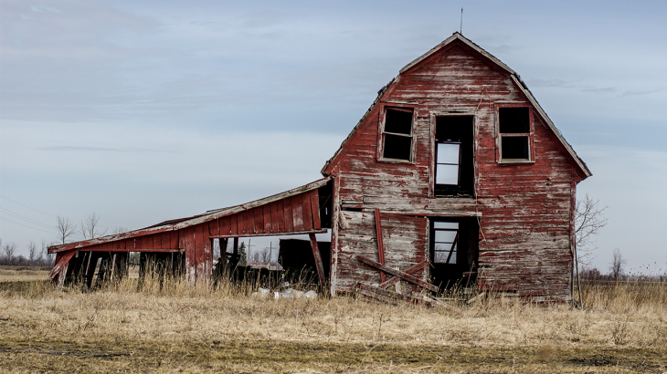 Rural Ag Economy Often Turns Down First — Recent Signals Suggest the Pattern May Be Repeating