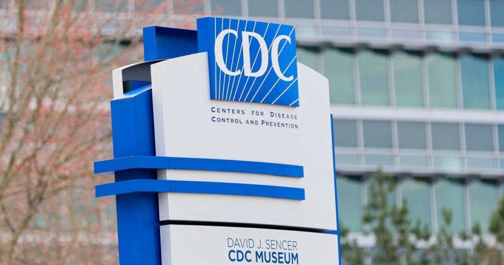 First human death reported from rare H5N5 bird flu in Washington