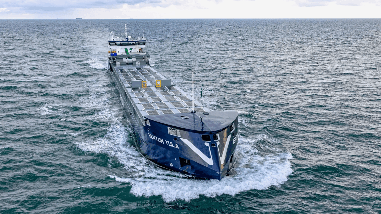 World’s first marine solar energy system installed on seagoing cargo vessel