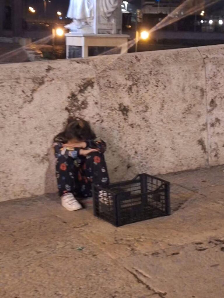 This was taken 2 hours ago on a stone bridge