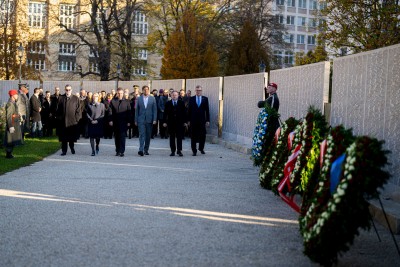 Austria’s Historical Responsibility: 30 Years of the National Fund and the Promise of “Never Forget” – Vindobona.org Austria's Historical Responsibility: 30 Years of the National Fund and the Promise of “Never Forget” - Vindobona.org