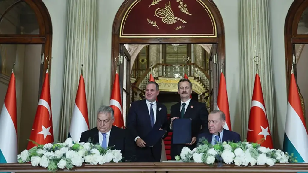 Türkiye and Hungary deepen defence industry cooperation with new strategic agreements