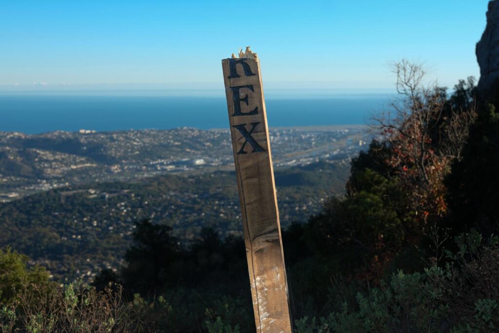 Illegal crosses in French public spaces reignite debates over church-state separation