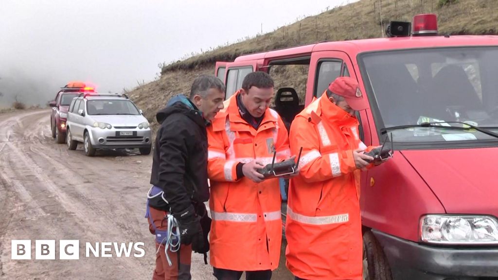 Four hikers found dead after avalanche in central Greece