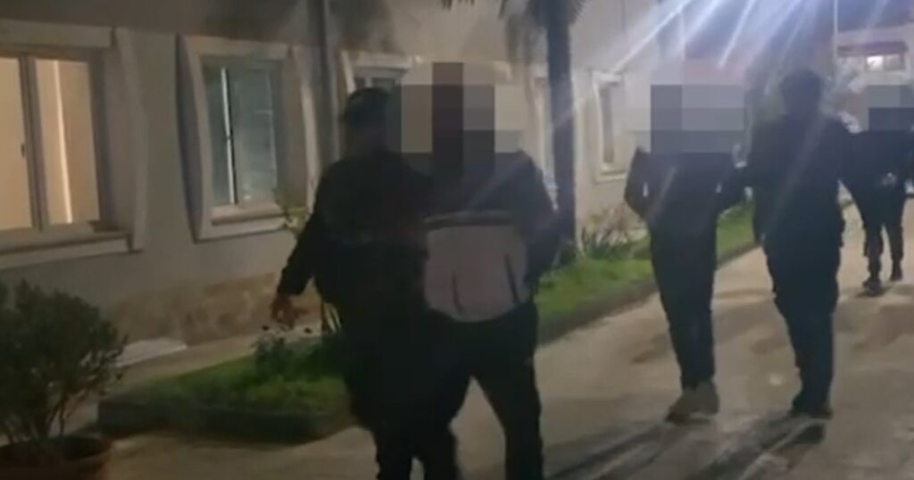 Albanian from Kosovo taken hostage in Vlora for broken shopping, court makes decision for 3 suspects