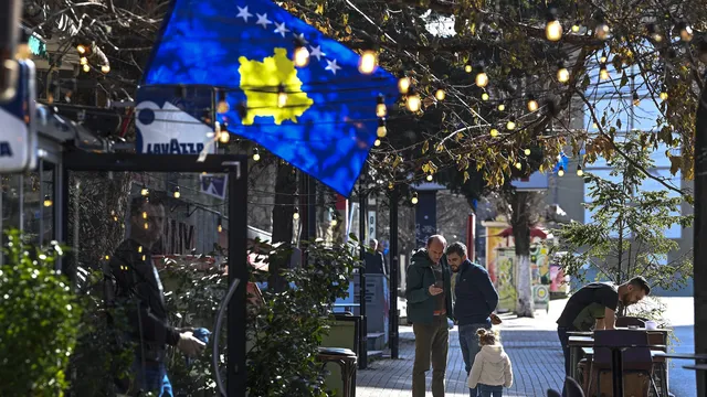 Snap elections unlikely to end political crisis in Kosovo Snap elections unlikely to end political crisis in Kosovo