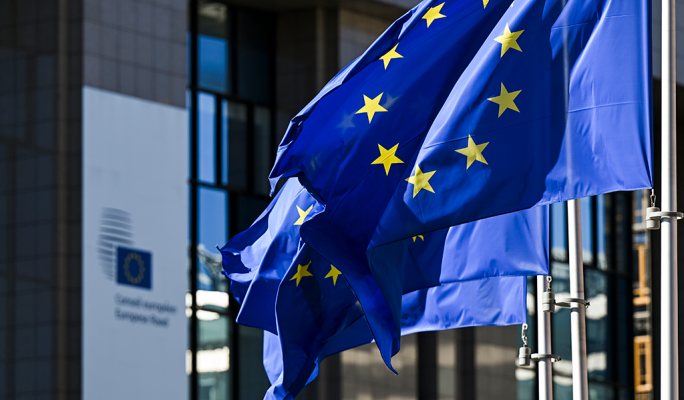 The union that tries to catch two rabbits