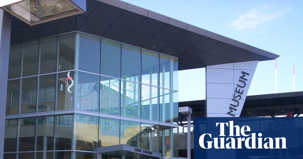 Queensland Museum accused of misleading teachers and children about the cause of climate change | Queensland
