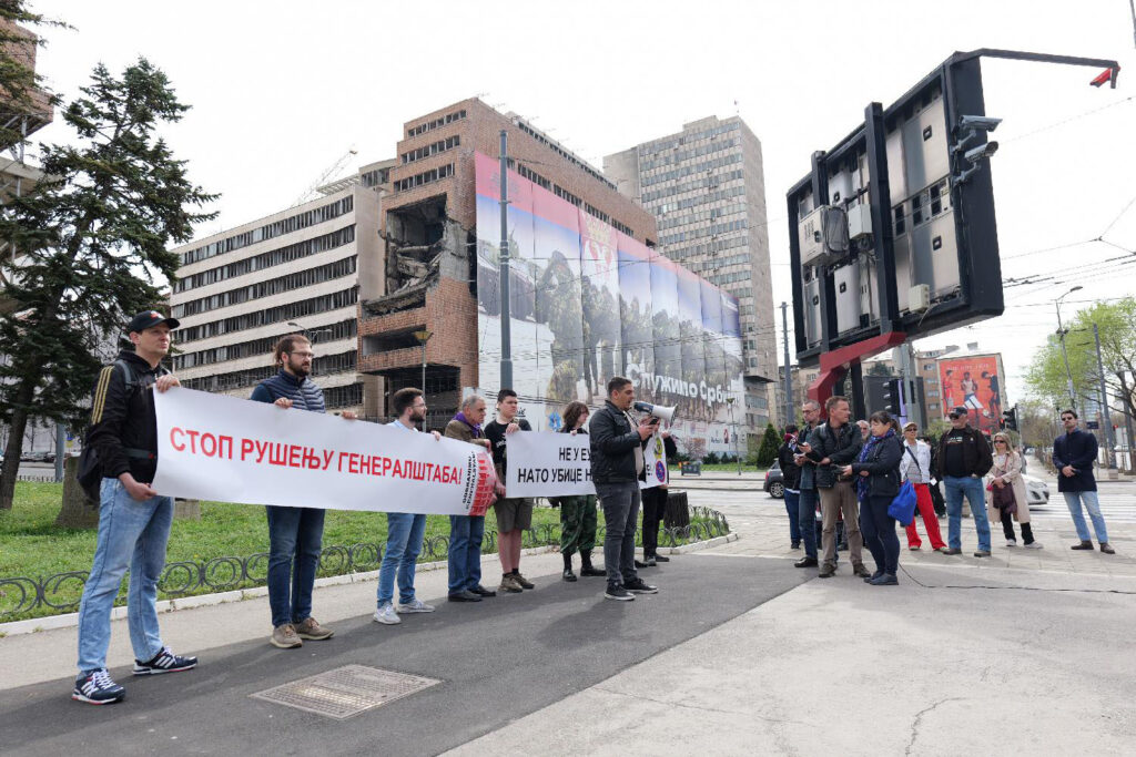 Large majority opposed the General Staff project before Kushner's company withdrew