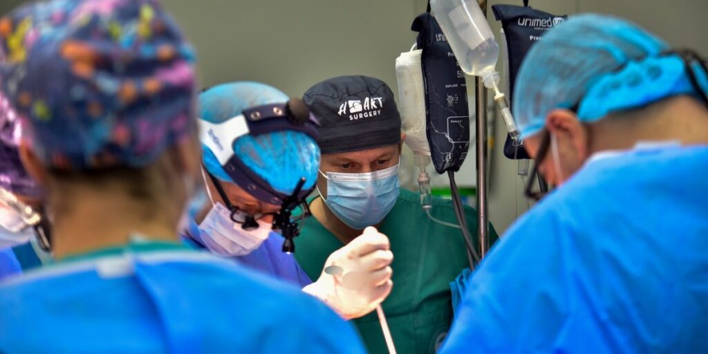 UCCK performs for the first time in Kosovo the replacement of the aortic arch with the FET procedure