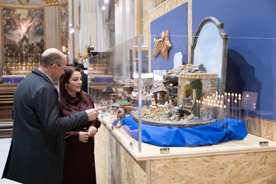 Maltese nativity scenes in an international crib exhibition in Rome