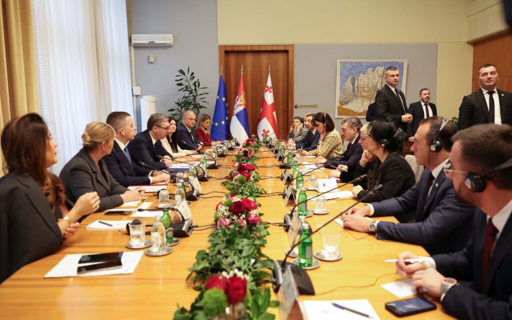 Presidents of Georgia and Serbia hold expanded bilateral meeting