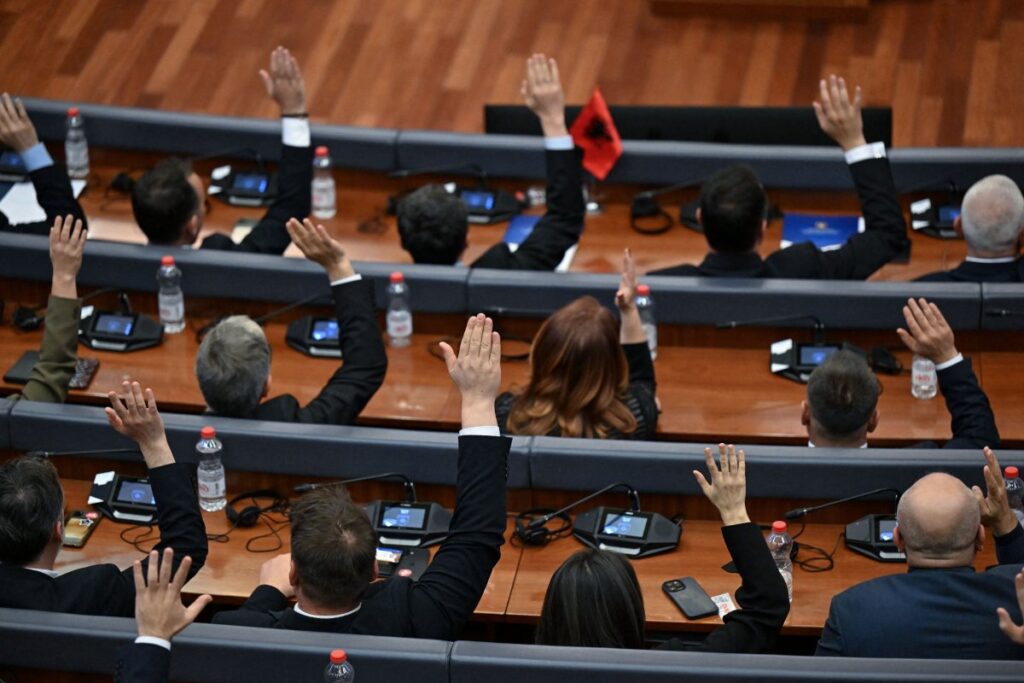 Can December elections break political stalemate in Kosovo?