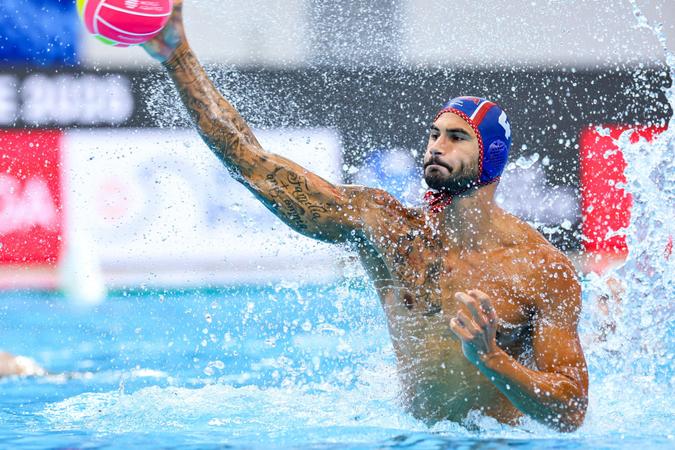 USA Men Lose To Spain 16-9 To Begin Water Polo Christmas Cup