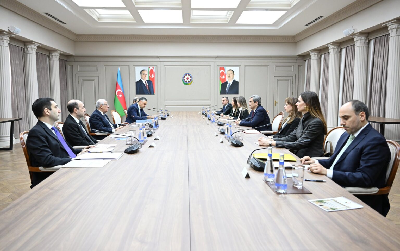 Azerbaijan’s prime minister holds meeting with deputy PM of Montenegro Azerbaijan