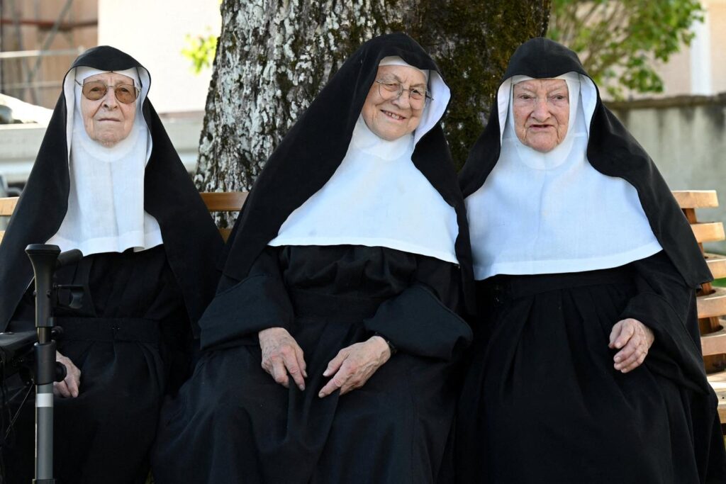 In Austria, the rebellion of three nuns from the Goldenstein convent
