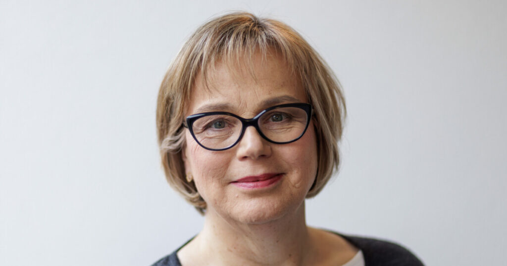 Tackling energy poverty with good climate policy • Table.Briefings