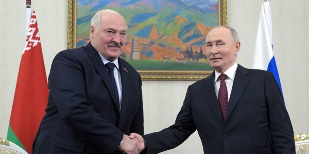 Zelensky warns allies about relocation of Russia's missile system to Belarus