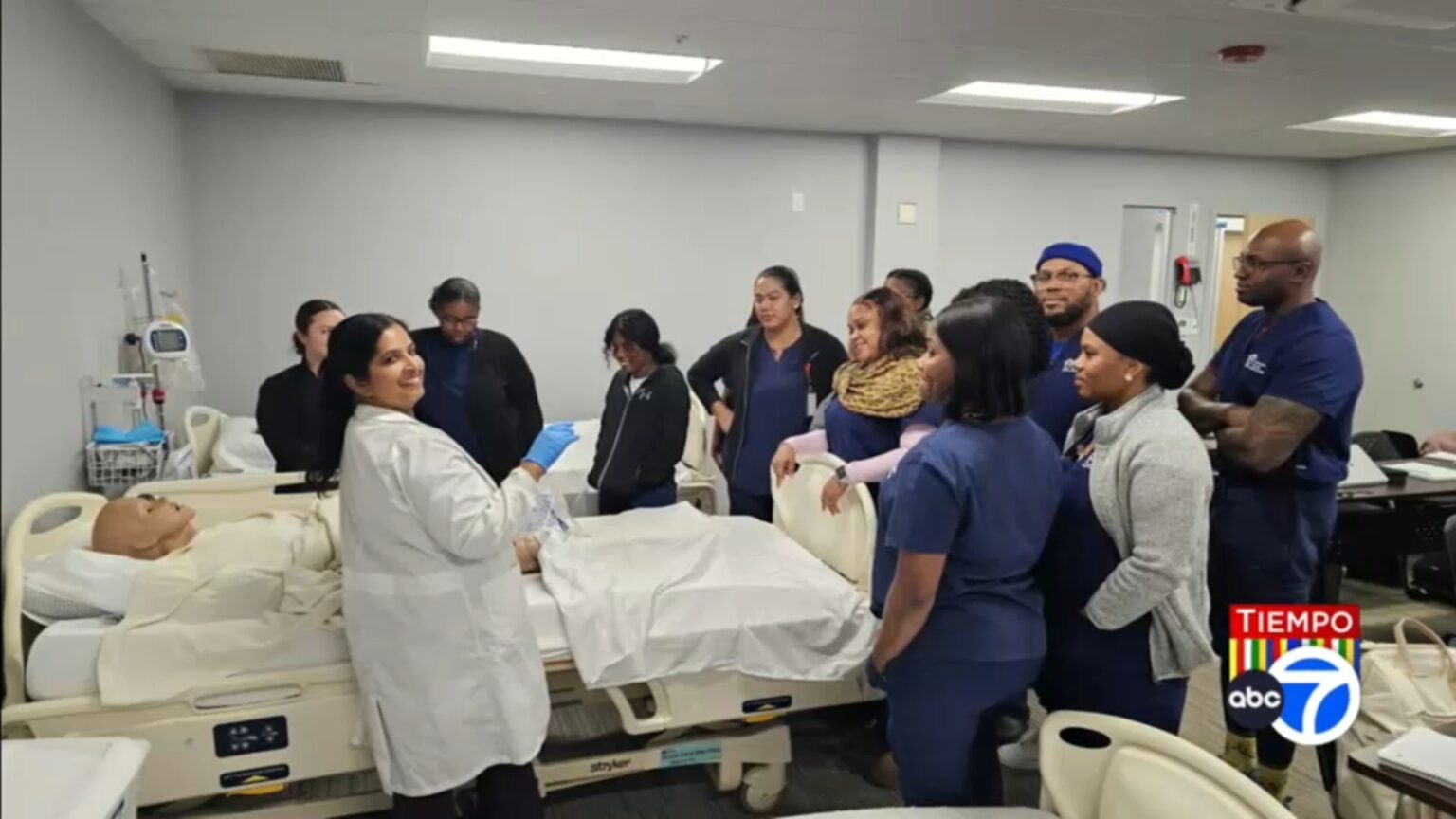 Tiempo with Joe Torres: Ideal School of Allied Health Care on Long Island mentors next generation of licensed caregivers