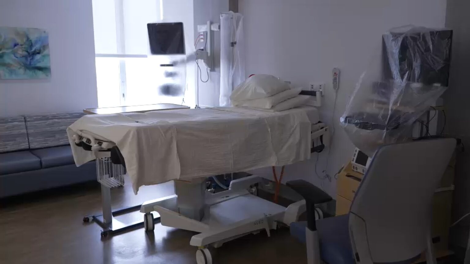 450,000 New Yorkers will lose Essential Plan health insurance after funding cut from federal budget