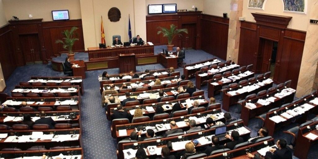 Macedonian Parliament accepts proposals for new ministers
