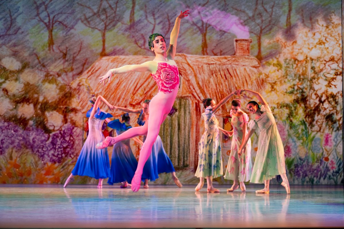 Performance of the Snow Queen, this year's Christmas ballet at the Tivoli's Concert Hall, 2025 (Henrik Steenberg/Tivoli Gardens)