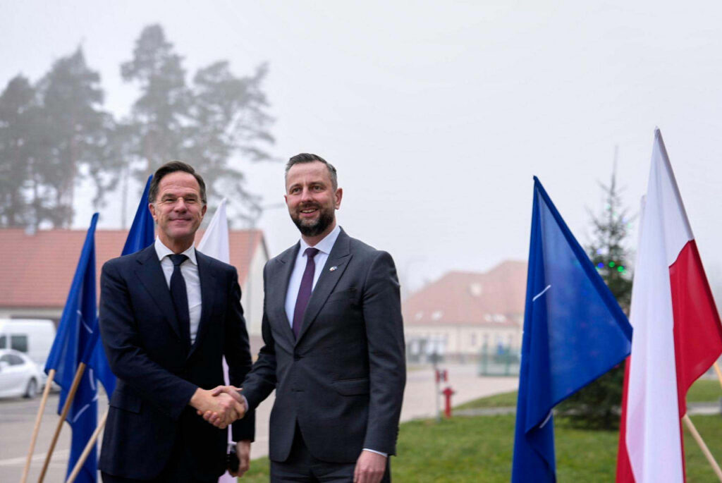 Secretary General visits NATO Forward Land Forces in Poland