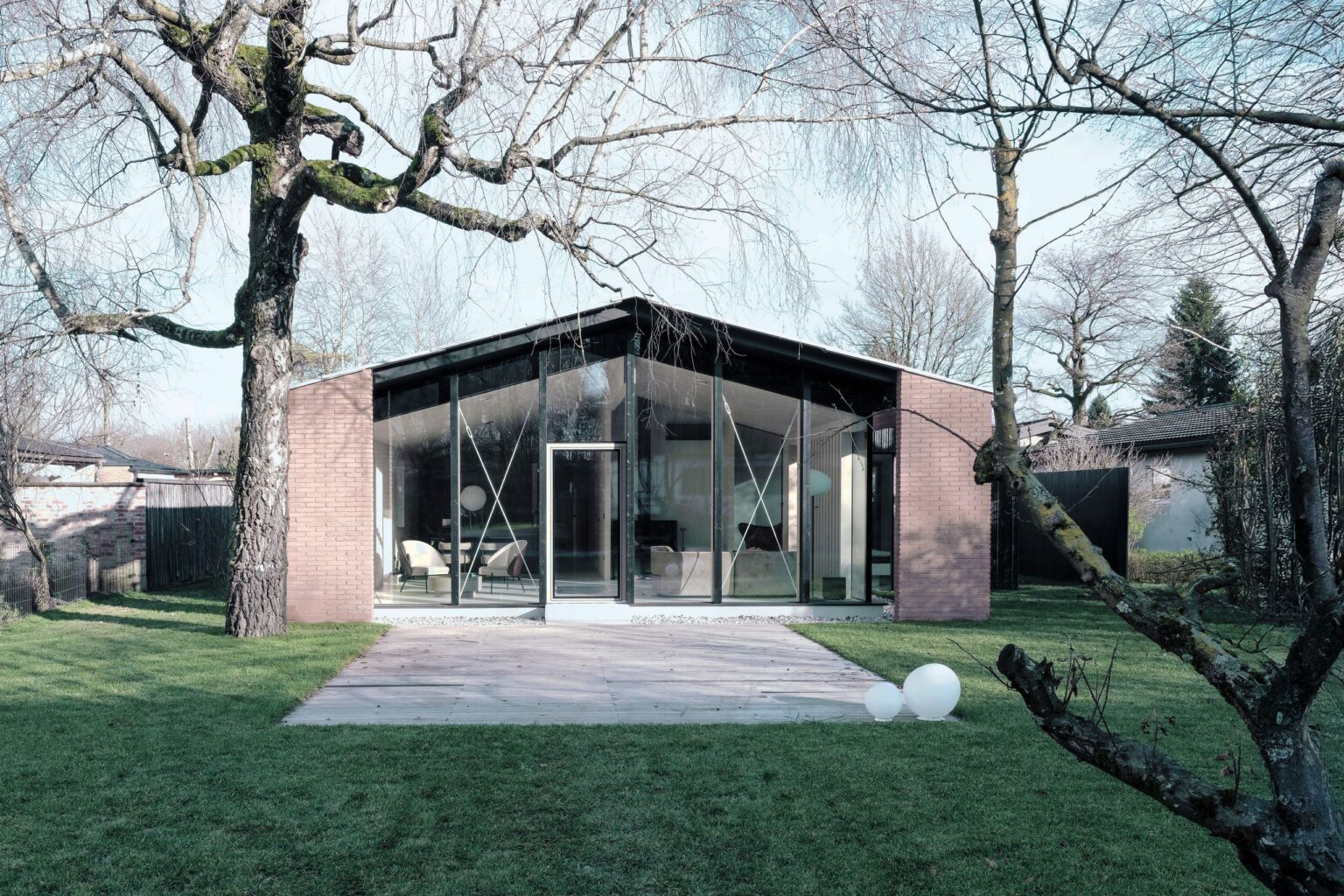 Tour this modern bungalow in Ljubljana