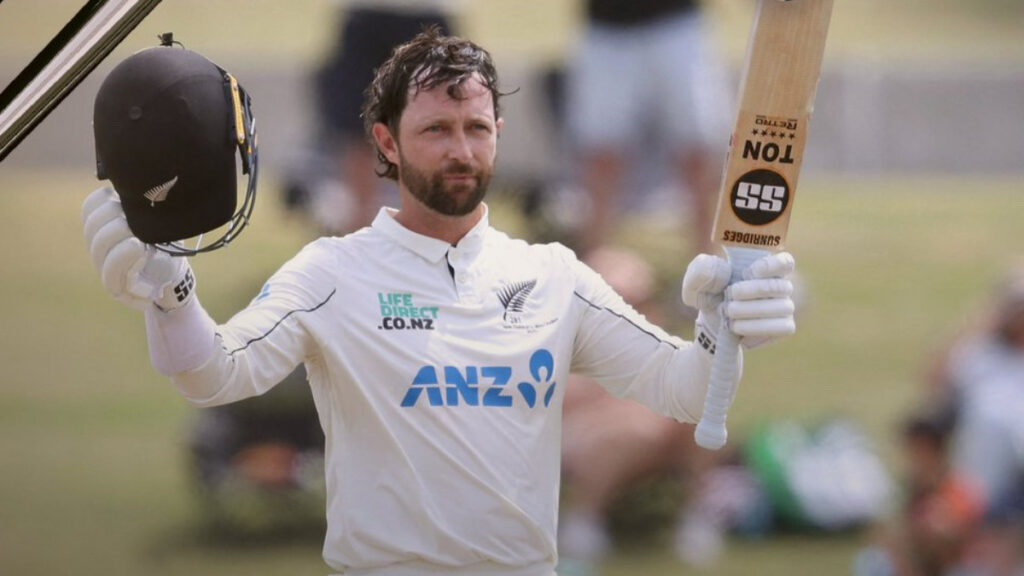 New Zealand bat past 500 in third test