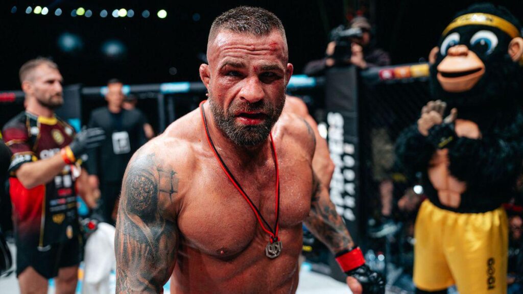 The police have already charged Karel Vémola. He faces up to 18 years behind bars!