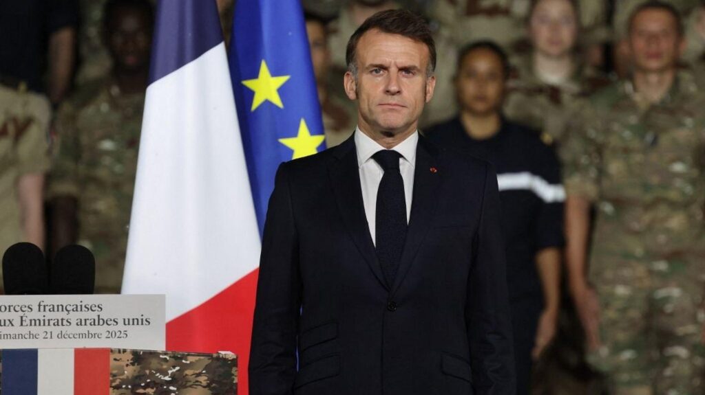 Emmanuel Macron confirms the launch of the construction of the future aircraft carrier which will replace the "Charles-de-Gaulle"