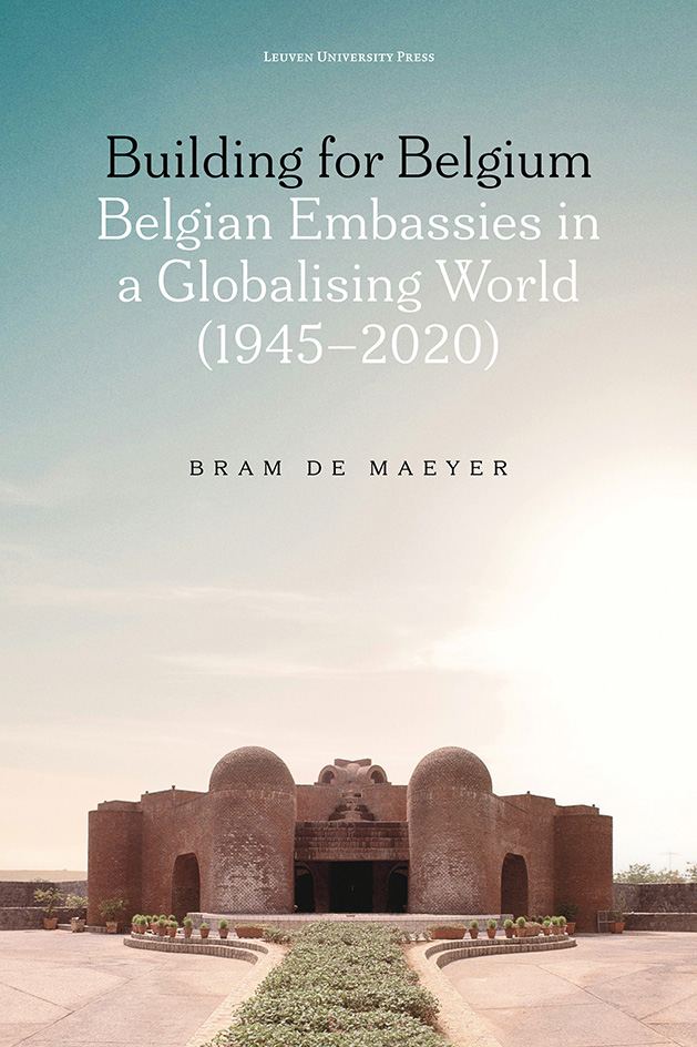 Cover image - Main entrance of the Belgian ambassadorial residence in New Delhi with its exposed brickwork and lingam-shaped volumes, 1985 (&copy; Massachusetts Institute of Technology, courtesy of Peter Serenyi).