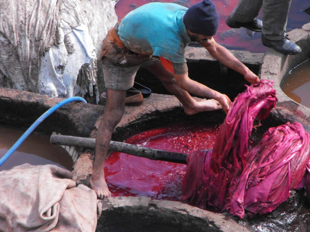 Lloyd Davies will take us to Morocco, Jan. 9 at Schubert Centre from 2 to 3 p.m. $10 with proceeds helping to ease the lives of vulnerable Grandmothers in Sabie, South Africa who are caring for HIV/AIDS orphaned grandchildren.